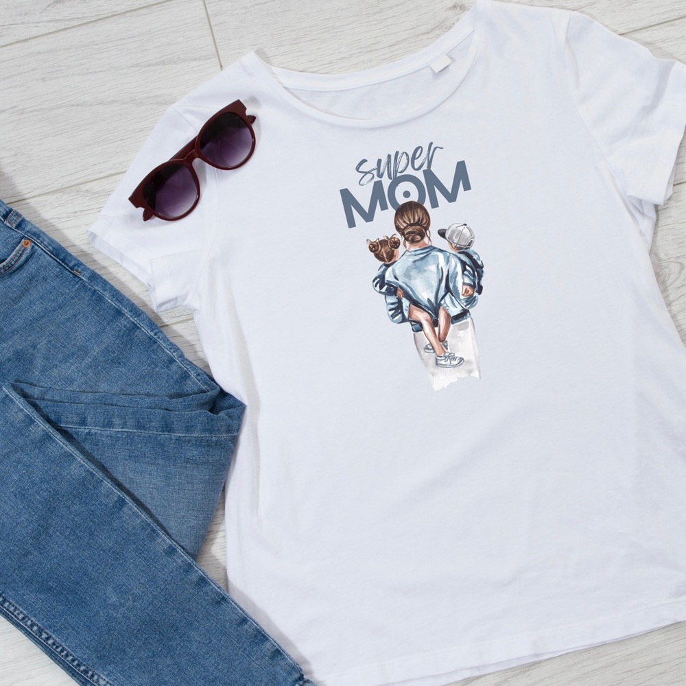 Mom T shirt